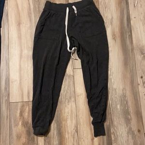 aerie joggers in size extra small (xs)